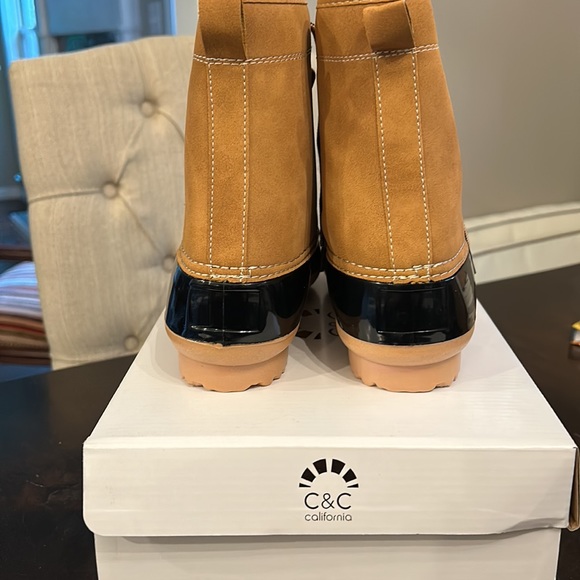 C& C California Ducke boot - NEW with box! - Picture 5 of 7